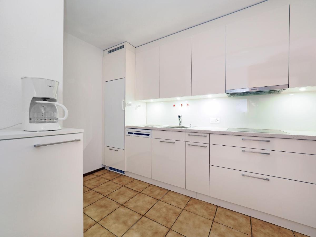 Apart Holidays - Residenza Flora Локарно Экстерьер фото