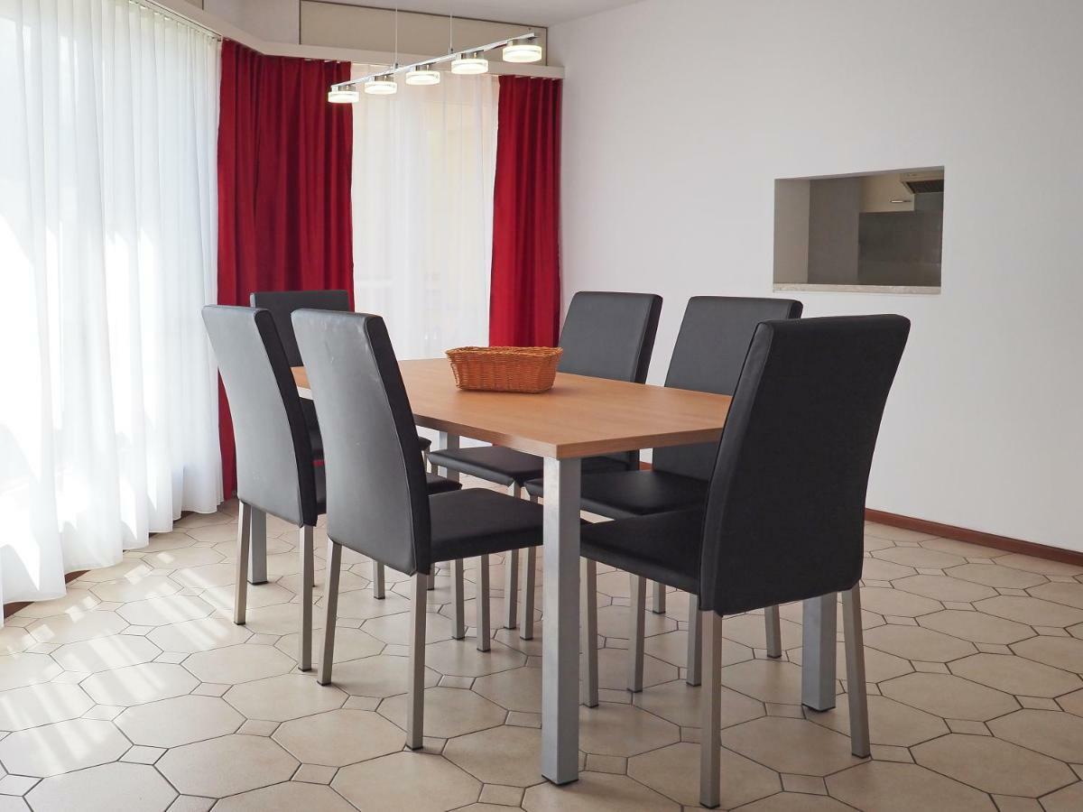 Apart Holidays - Residenza Flora Локарно Экстерьер фото